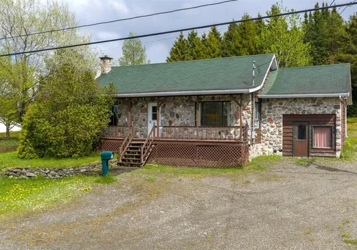 House for sale - 435 Route Principale, Saint-Eusèbe, G0L 2Y0