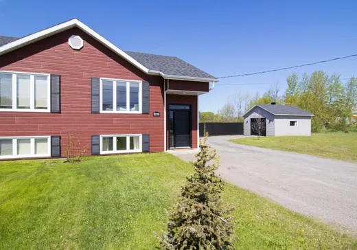 Maison à étages à vendre - 2773 Boul. Martel, Saint-Honoré, G0V1L0