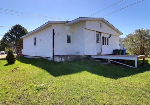 House for sale - 90 Rue Vallières, Val-d'Or, J9P 4L3