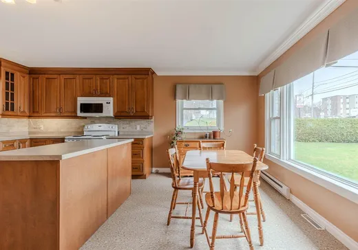 House for sale - 1280 Rue Maisonneuve, Magog, J1X 2N9