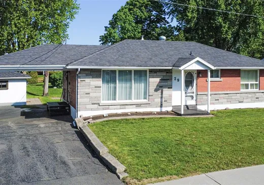 House for sale - 29 Rue Godin, Victoriaville, G6P 2R2