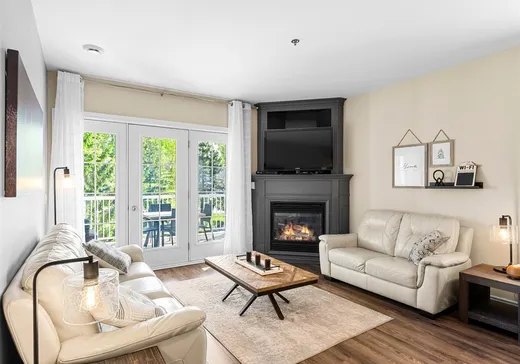 Condo for sale - 126 Boul. de Bromont, App. 202, Bromont, J2L 2K8