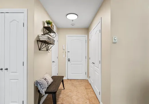 Condo for sale - 126 Boul. de Bromont, App. 202, Bromont, J2L 2K8