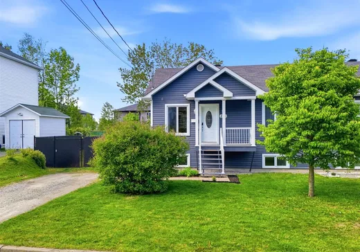 Bungalow à vendre - 175 Rue Darche, Sherbrooke, J1H6N8