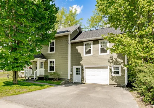 Maison à étages à vendre - 31 Rue Thornton N., Coaticook, J1A2E1