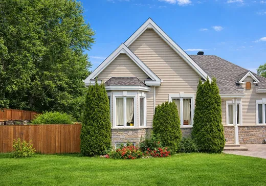 Maison à vendre - 3530 Rue d'Argenteuil, Terrebonne, J6Y 1V3