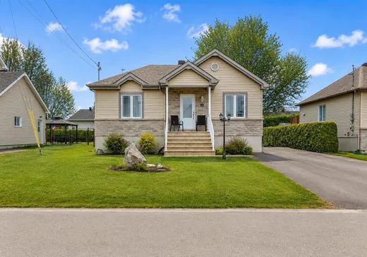 Maison à vendre - 113 Rue des Goélettes, Lanoraie, J0K 1E0