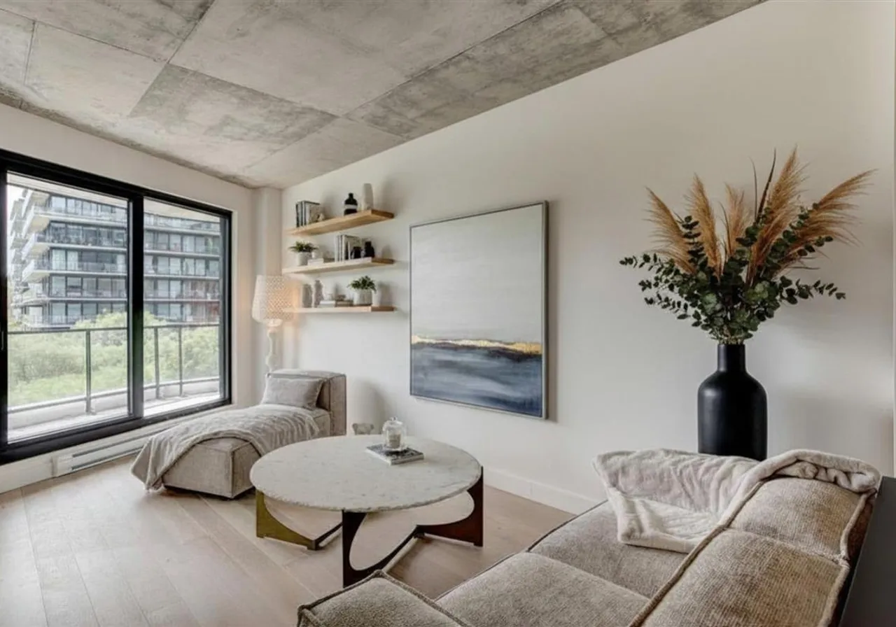 1552 Rue des Bassins, App. 212 — photo 1