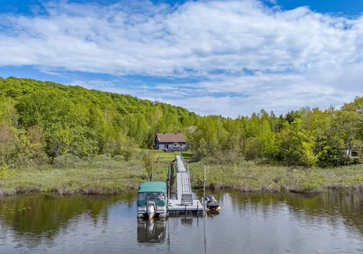 Maison à vendre - 1617 Ch. des Chalets Est, St-Pierre-Baptiste, G0P 1K0