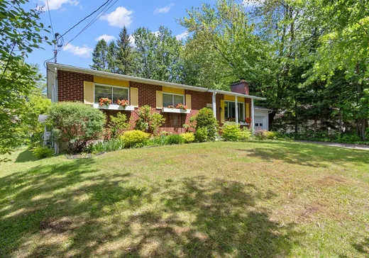 Maison à vendre - 1214 Boul. Base-de-Roc, Saint-Charles-Borromée, J6E 7T7