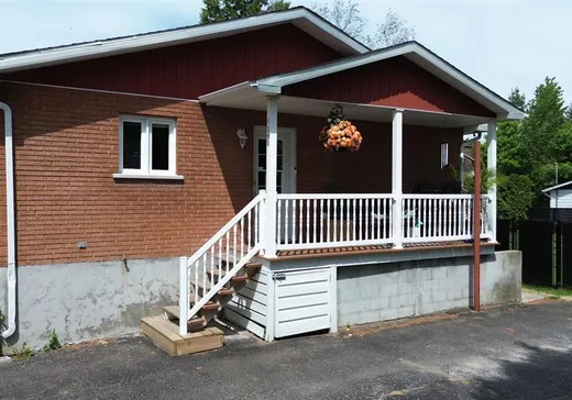 Maison à vendre - 1298 Rue des Ormes, Prévost, J0R 1T0