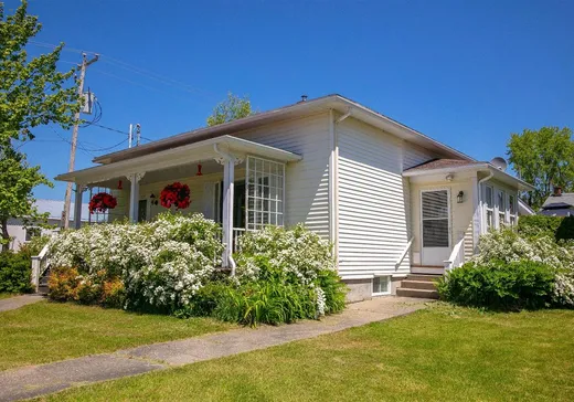 House for sale - 122 Rue Gouin, Pointe-Claire (Montreal Island), J0B 2H0