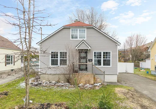 Two or more stories for sale - 267 Rue Roy, Granby, J2G5R7