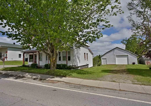 Maison à vendre - 785 Rue Principale, Saint-Herménégilde, J0B 2W0