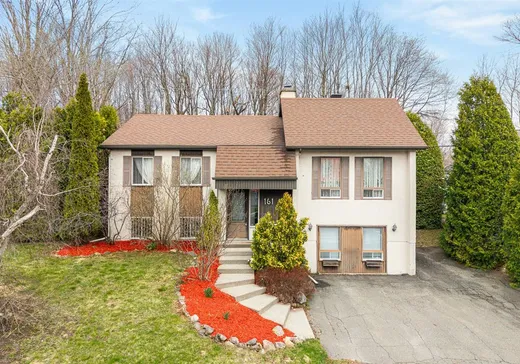 Split-level for sale - 161 Boul. Leclerc E., Granby, J2H1E8