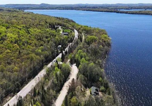 Maison à vendre - 1181-1179 Ch. du Tour-du-Lac, Nominingue, J0W 1R0