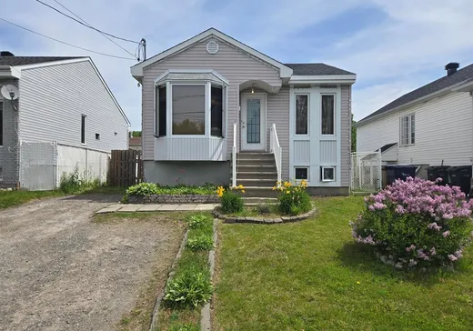 Bungalow for sale - 1031 31e Avenue, Laval (Fabreville), H7R4P2
