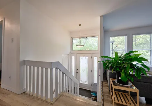 Maison à vendre - 1089-1089A 24e Avenue, Saint-Jérôme, J7Z 3J1