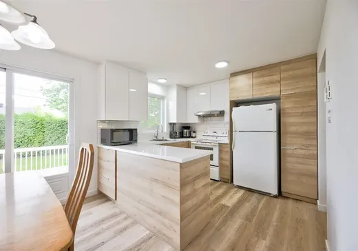 Maison à vendre - 1089-1089A 24e Avenue, Saint-Jérôme, J7Z 3J1