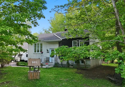 Maison à vendre - 101 Rue du Boisé, Saint-Colomban, J5K 2N9