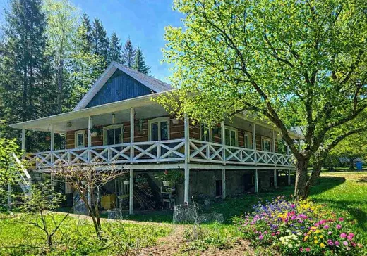 Maison à vendre - 39 Rue des Sapins, Sainte-Marguerite-du-Lac-Masson, J0T 1L9