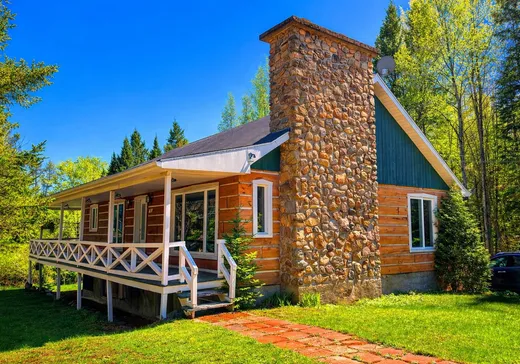 Maison à vendre - 39 Rue des Sapins, Sainte-Marguerite-du-Lac-Masson, J0T 1L9