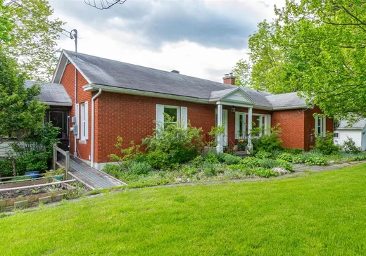House for sale - 40 Ch. de Hatley Centre, Magog, J0B 2C0
