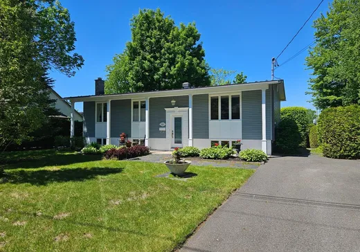Maison à vendre - 649 Rue Genest, Magog, J1X 4W9