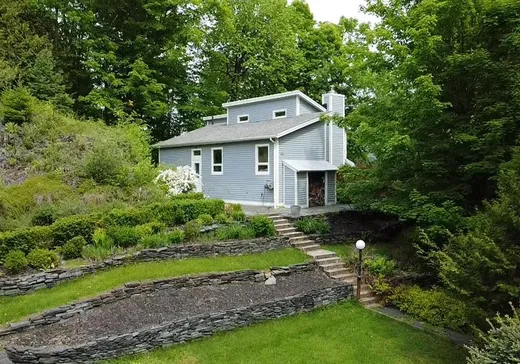 Bungalow à vendre - 842 Ch. de Bacon's Bay, Magog, J0B1C0
