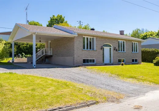 Maison à vendre - 1170 Boul. des Érables, Valcourt, J0E 2L0