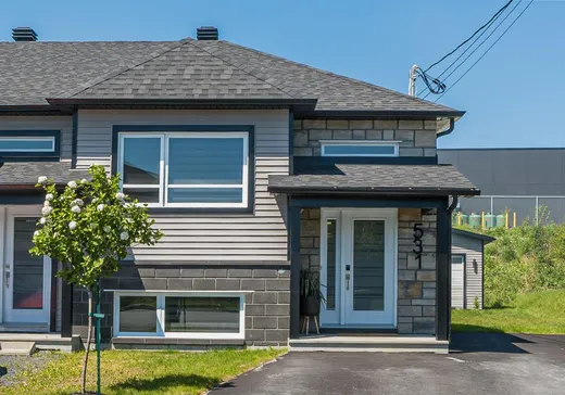 Maison à vendre - 531 Rue des Fleurs-de-Gel, Fleurimont, J1H 0K6