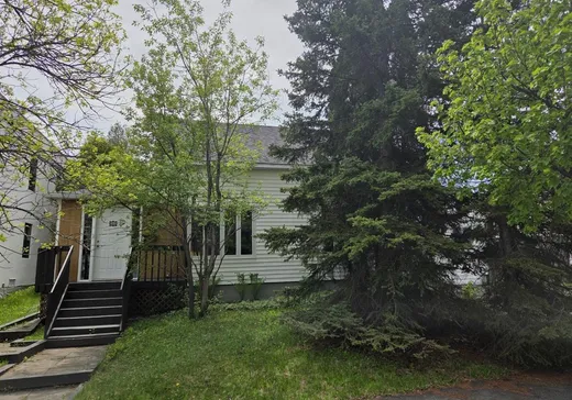 Two or more stories for sale - 160 Av. Chadbourne, Rouyn-Noranda, J9X1B9