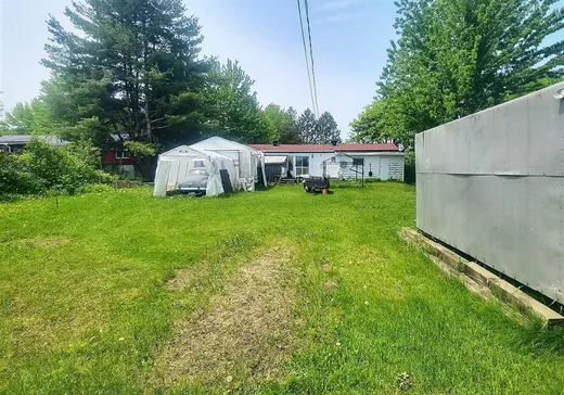 Maison à vendre - 141 Rue Henri-René, Notre-Dame-des-Lourdes, J0K 1K0