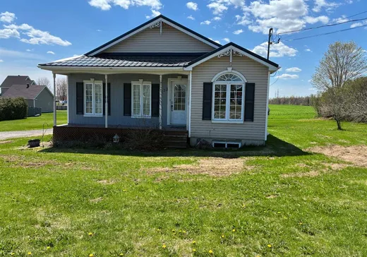 Bungalow à vendre - 213 Route du Canton, Brownsburg-Chatham, J8G1R5