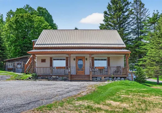 Maison à vendre - 147 Rue Labelle S., Rivière-Rouge, J0T 1T0
