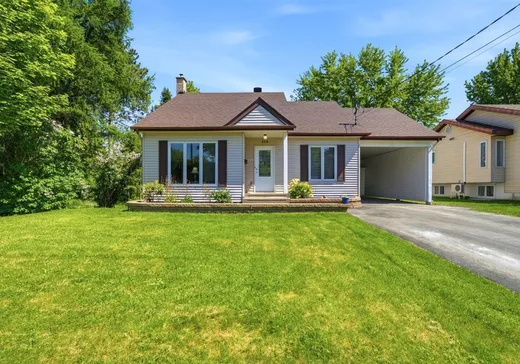 Bungalow for sale - 258 Rue Simoneau, Windsor, J1S2V3
