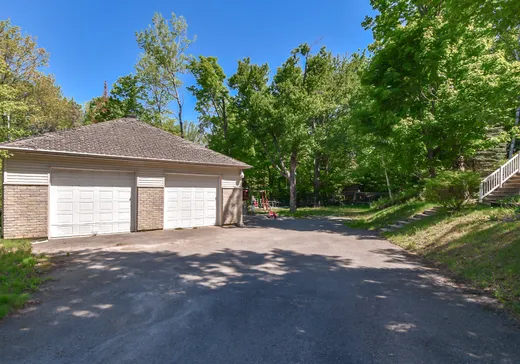 Maison à vendre - 2560 Rue Godard (2560-2560A), Saint-Jérôme, J5J 2T4