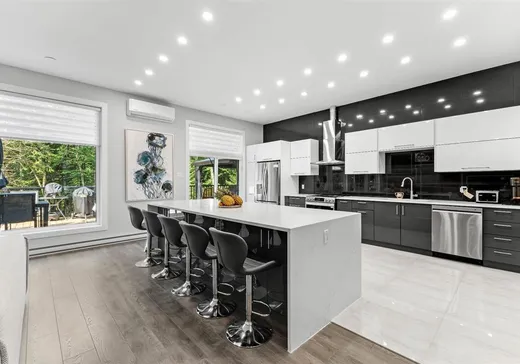Maison à vendre - 44 Ch. d'Estérel, Ste-Marguerite-Esterel, J0T 1E0