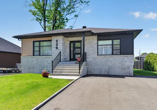 Maison à vendre - 225 Rue des Jardins-de-Baie-Jolie, Trois-Rivières, G9B 7H6