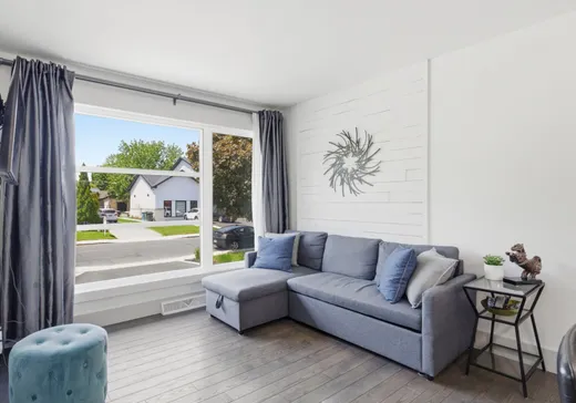 Maison à vendre - 79 Rue De Varennes N., Boucherville, J4B 4M2