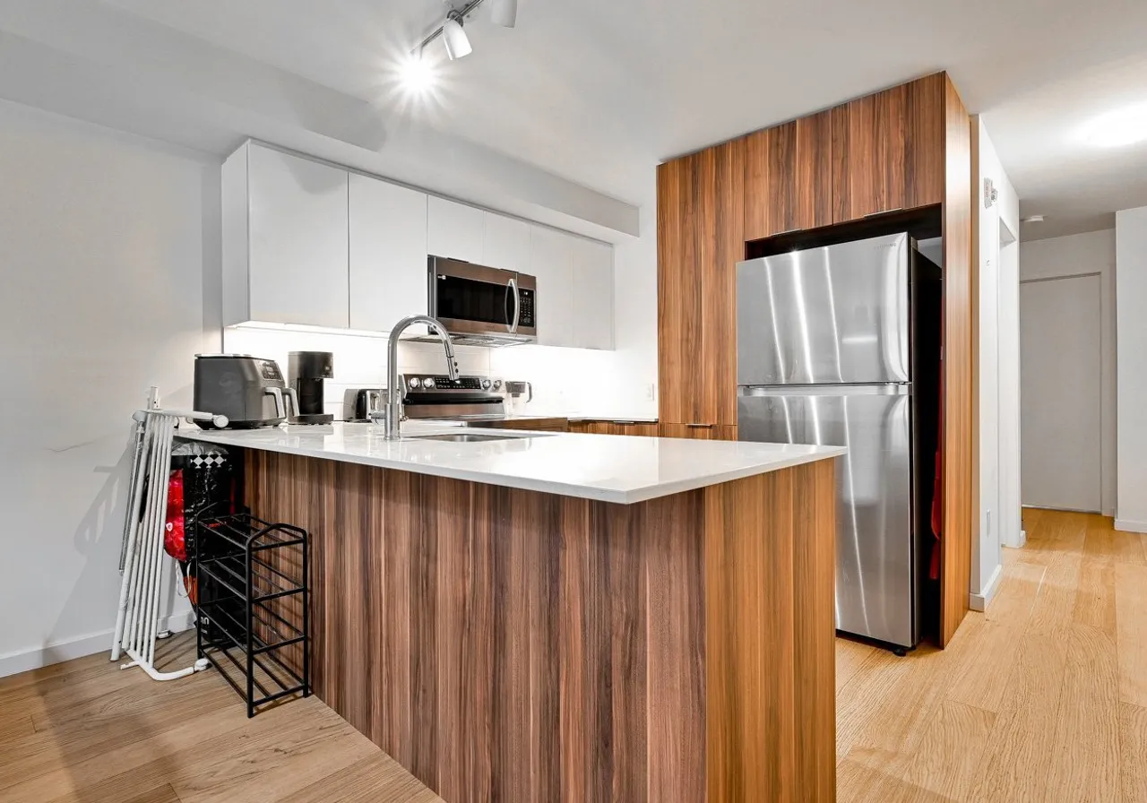 3620 Rue Ste-Catherine E. — photo 3