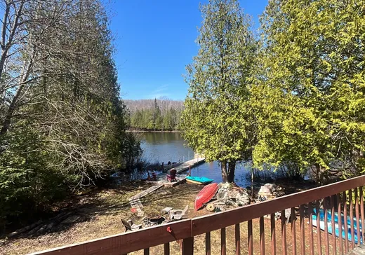 Maison à vendre - 2500 Ch. des Chênes E., L'Ascension, J0T 1W0