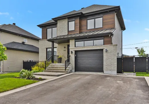 Maison à vendre - 412 Boul. Laurette-Théorêt, Sainte-Marthe-sur-le-Lac, J0N 1P0