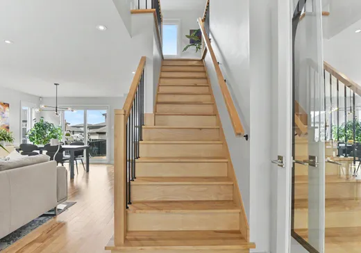 Maison à vendre - 412 Boul. Laurette-Théorêt, Sainte-Marthe-sur-le-Lac, J0N 1P0