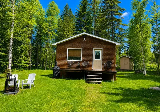 Maison à vendre - 120 Rue Josaphat, Lac-Mégantic, G0Y 1G0