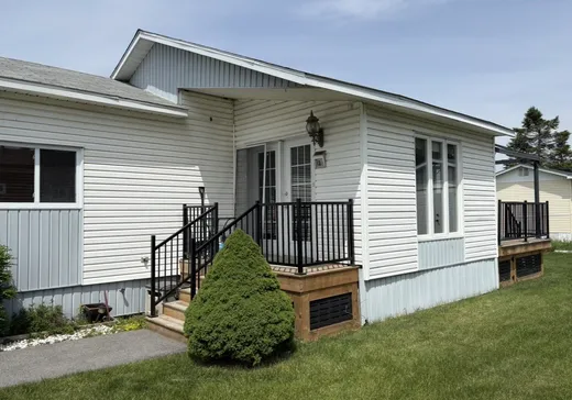 House for sale - 1A 27e Avenue, Beauharnois, J6N 9J9
