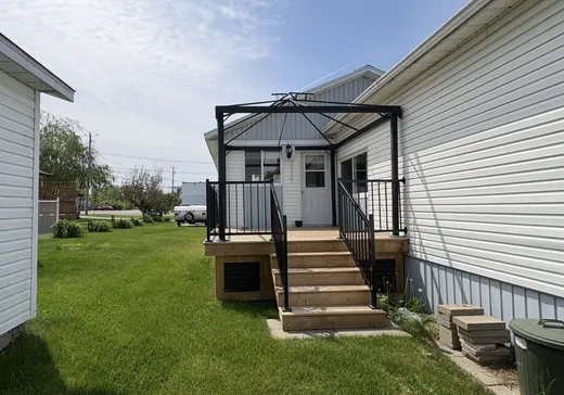 House for sale - 1A 27e Avenue, Beauharnois, J6N 9J9