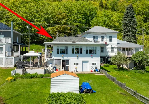House for sale - 1047 Rue Principale, Petite-Riviere-St-Francois, G0A 2L0