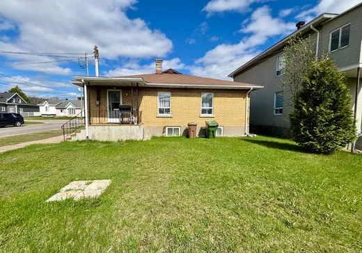 House for sale - 655 Rue Roy, La Tuque, G9X 2V2