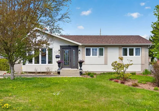 Bungalow for sale - 13 Rue Camiré, Victoriaville, G6P3S6